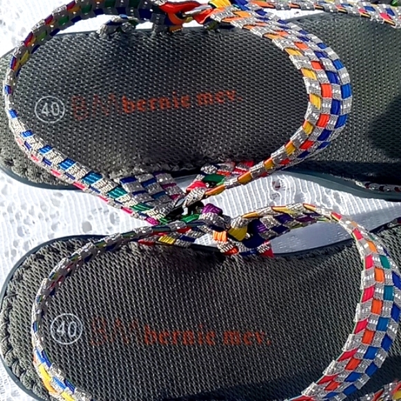 Bernie Mev. Multi Colored Woven Open Toe Strappy Wedge Sandal Size 40 Stretchy - Picture 8 of 14